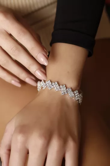 Taşlı Bileklik Modelleri Ve Fiyatları
